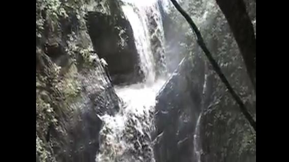 奧萬大雙瀑景觀